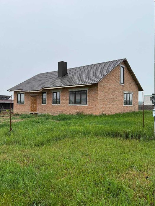 Строительство частных домов. Будівництво приватних будинків.