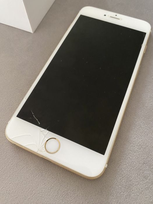 Telefon iPhone 6s Plus