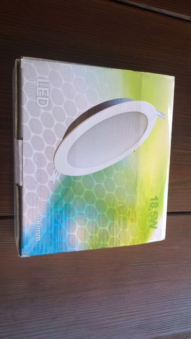 Oprawa oświetleniowa sufitowa DOWNLIGHT z diodami LED