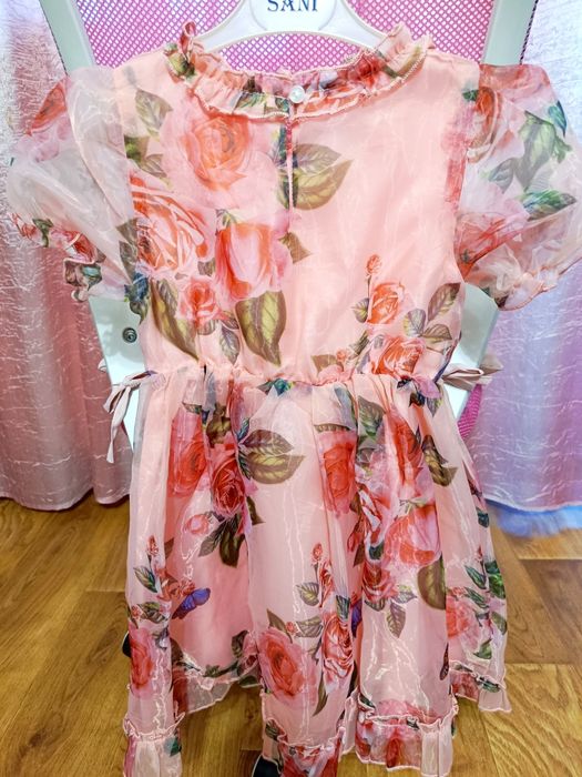 Святкова сукня під відомий бренд