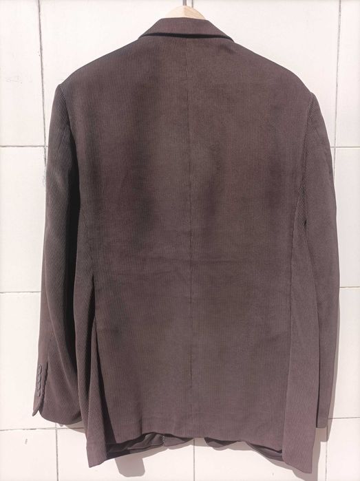 blazer castanho escuro, bem estimado, tamanho L