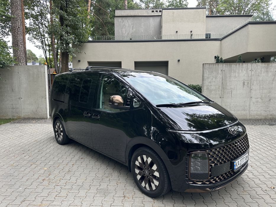 Hyundai Staria 2023 TOP 4WD Офіційна