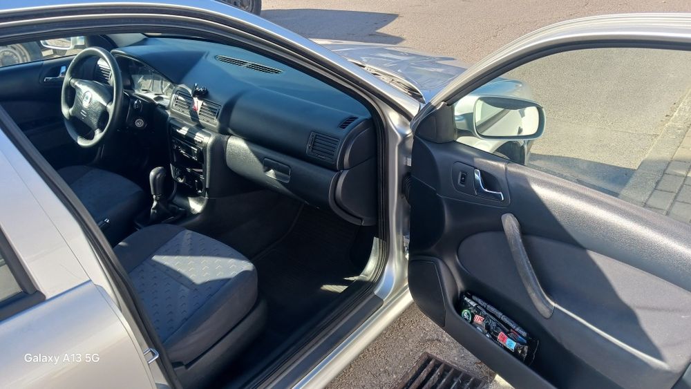 Skoda Octavia (1U) Diesel 1.9cc. Económico.