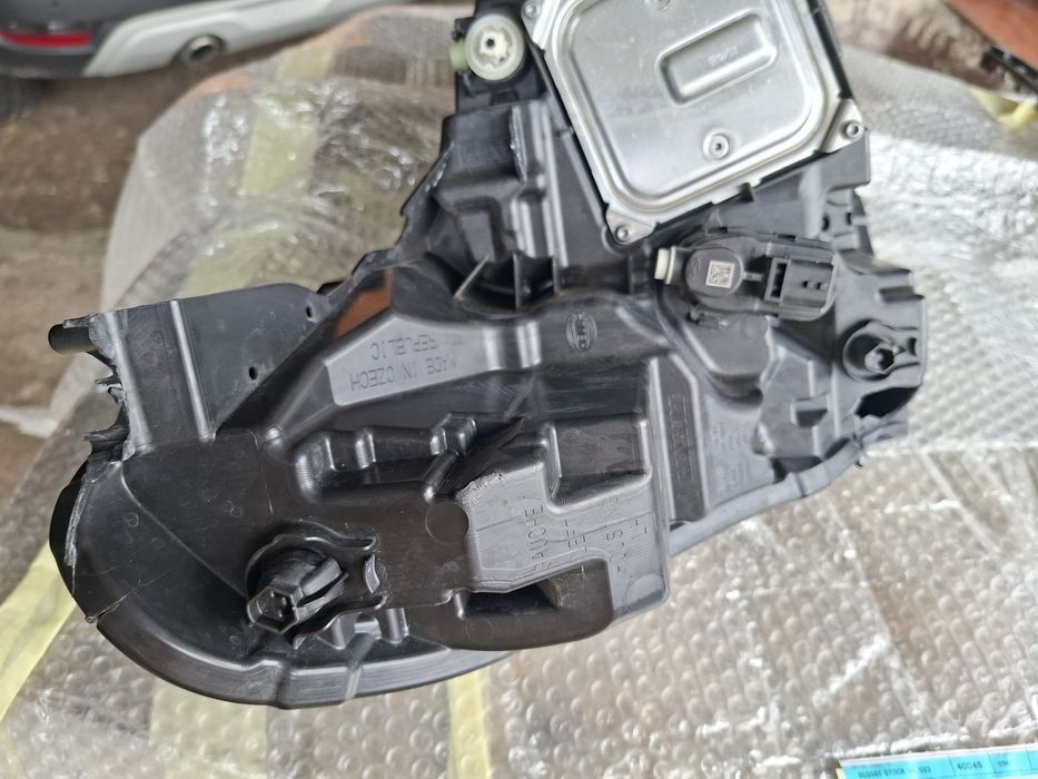 Renault Para choques frontal captur II. Farol/otica frente esquerda. F