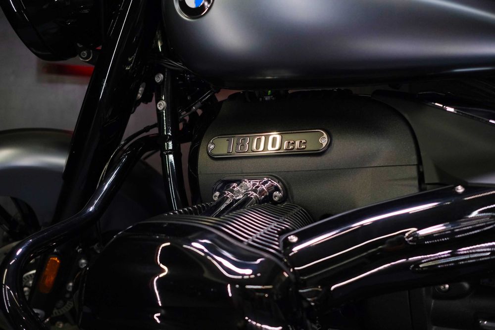 BMW R18 Roctane із Японії