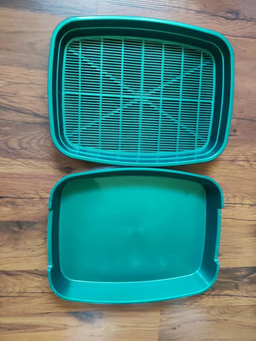 Горшок для кота б/у.