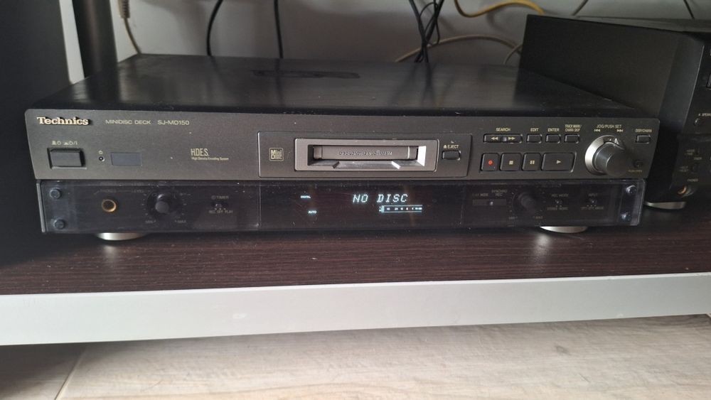 odtwarzacz MiniDisc Technics SJ-MD150,