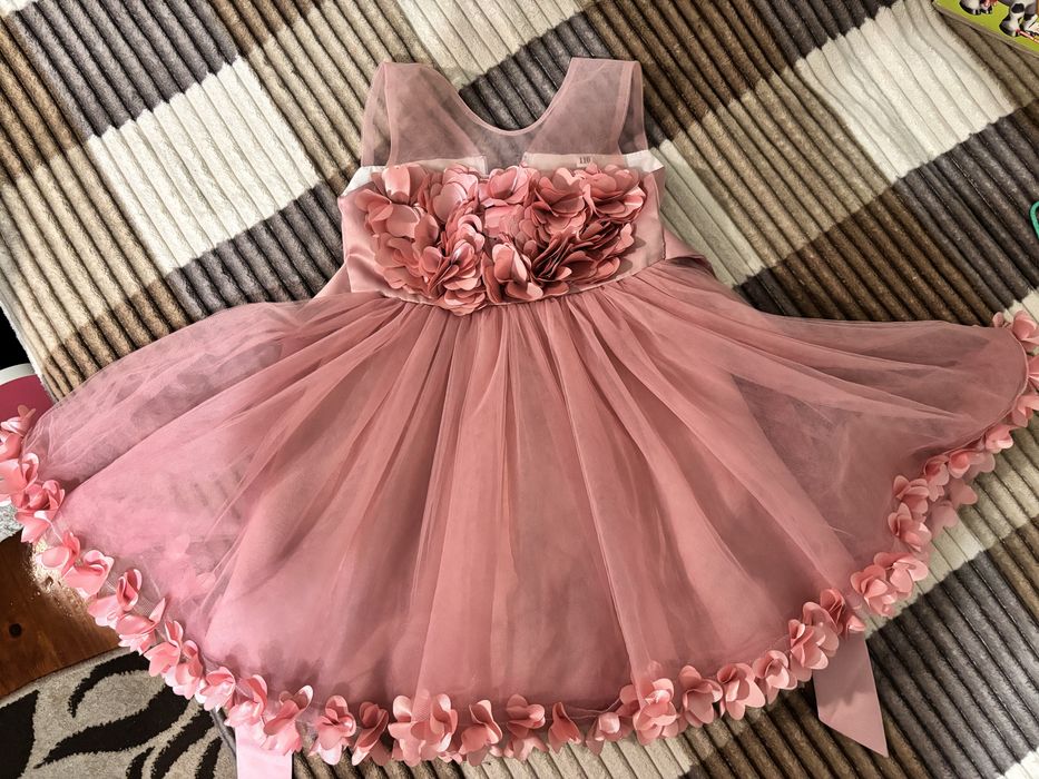 Святкова сукня/ дитяче плаття