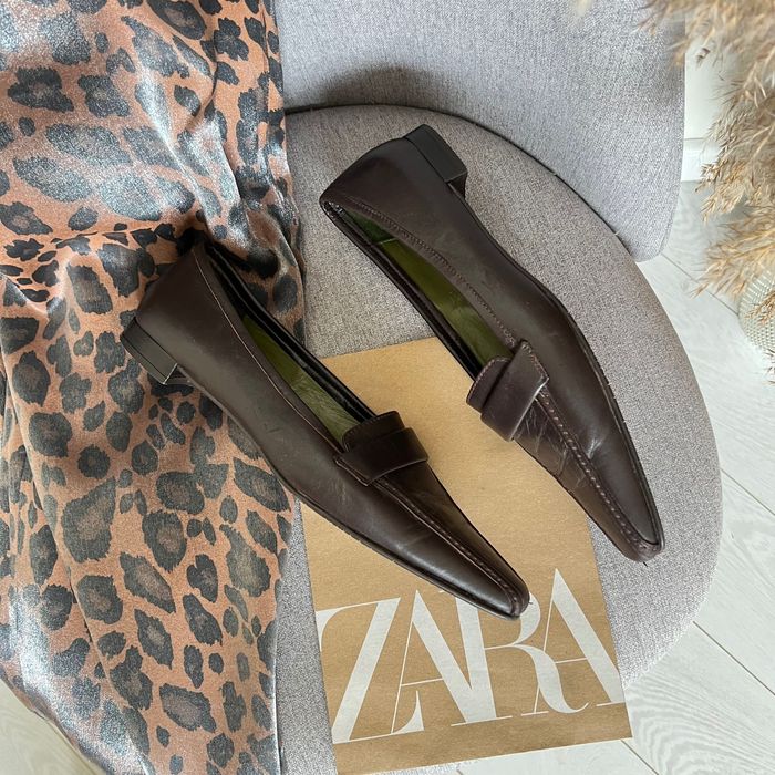 Шкіряні Балетки кожаные туфли с длинным носом лофери р 39 в стилі zara