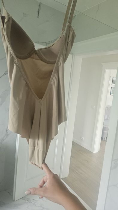 Body cieliste oysho, stanik do sukienki z odkrytymi plecami 75C