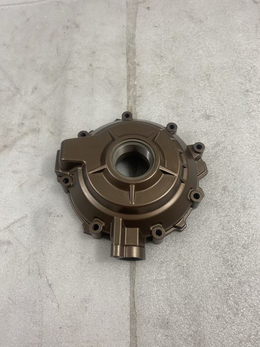 BMW S1000RR S 1000 RR Dekiel Pokrywa Alternatora B606