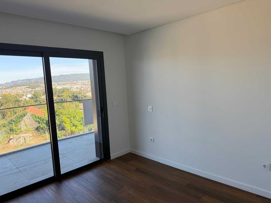 Apartamento T3 Nova Construção - Ferreiros