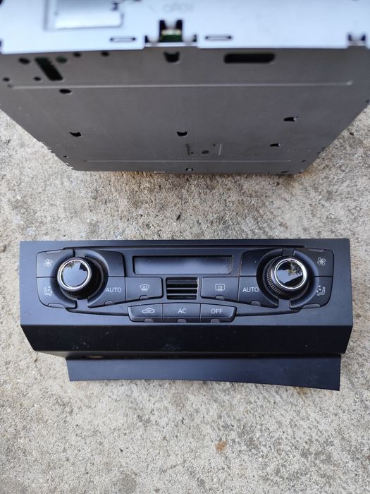 Audi A4 B8 2010 radio e climatronic