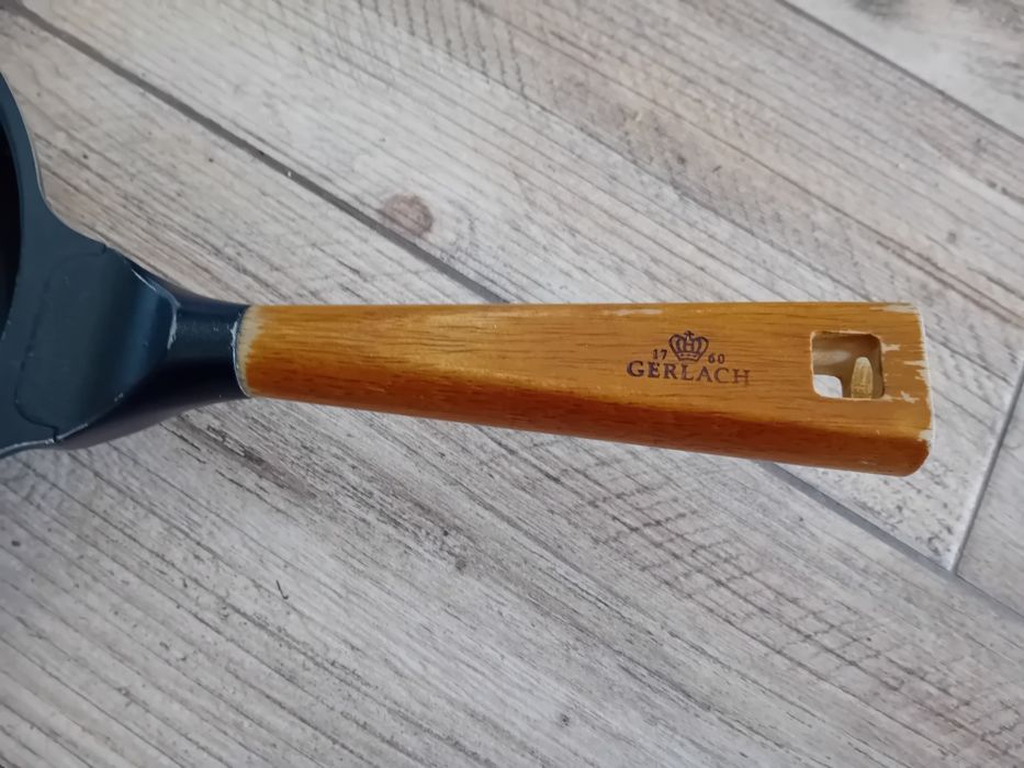 Gerlach patelnia rączka drewno  bukowe