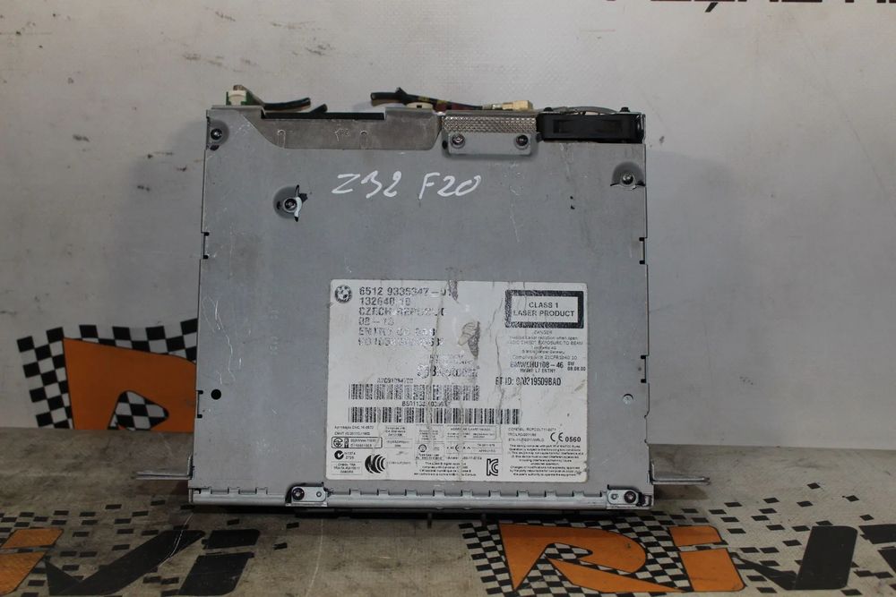 Rádio / auto-rádio BMW 1 (F20)