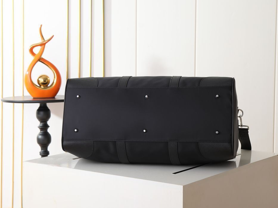 Жіноча сумка Prada 50x22.5x26