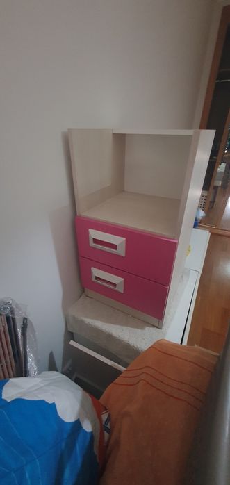 Conjunto Juvenil 2m – Cama Extra + Secretária + Prateleiras