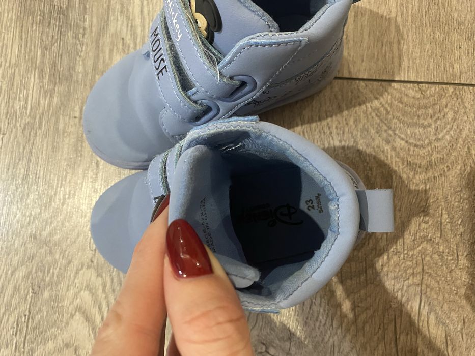 Хайтопи черевики Disney 23 розмір(устілка 15 см)