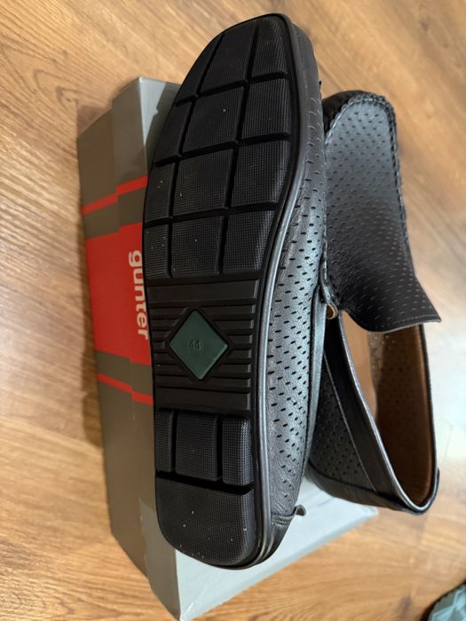 Макасіни 45р нові