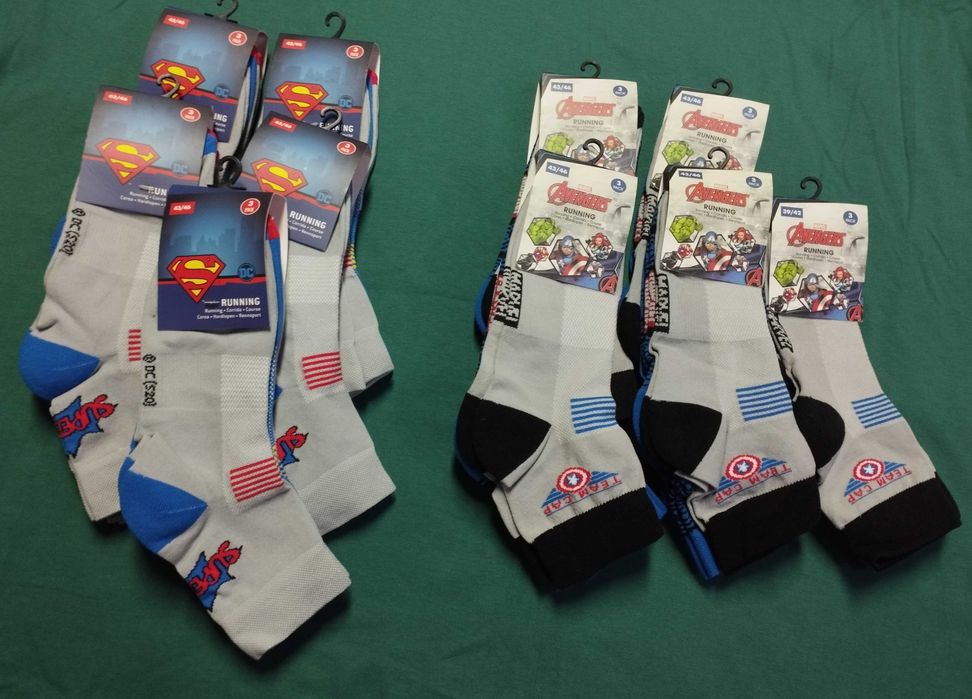 Meias Spider-Man Avengers da Marvel de adulto