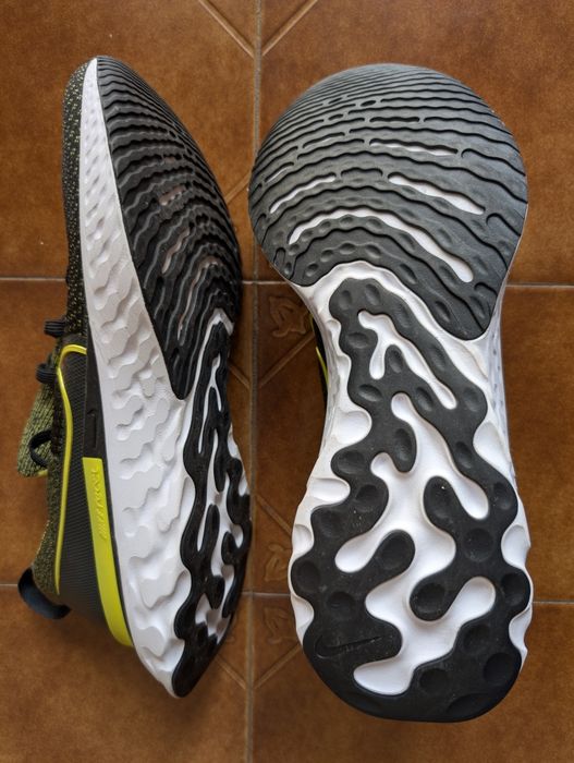 Sapatilhas Nike React Infinity Run Flyknit
