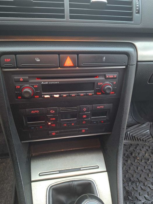 Audi A4 Avant 1.9 TDI 130CV M6 SPORT