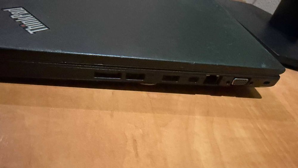 Lenovo ThinkPad L470 | Ecrã FHD 14" | 8GB RAM | SSD | Bateria Enorme (4 Ciclos)