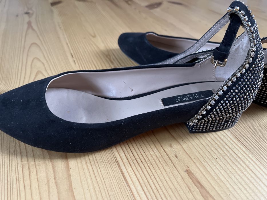 Czarne buty Zara basic 37 cekiny 23/23.5 cm