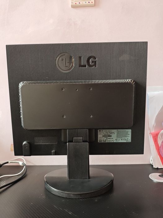 Монітор LG FLATRON L1952S - BF