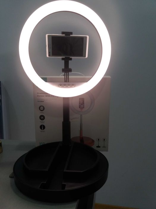 Anel Luz RingLight com rotação de 360º para Vídeos/Tik Tok/Fotografia