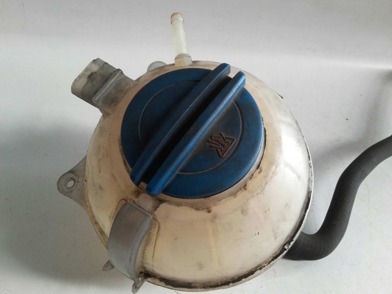 Reservatório / depósito da água / líquido de refrigeração SEAT Ibiza I