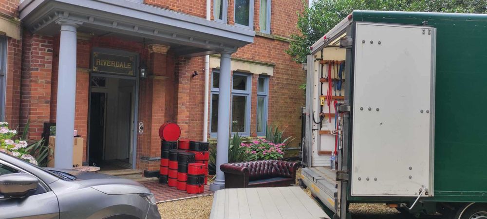 Dzieła sztuki  , antyki , transport specjalistyczny,  Cala Polska