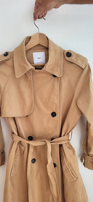 Gabardina de senhora Mango