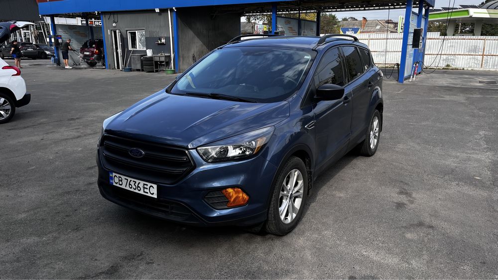 Продам Ford Escape