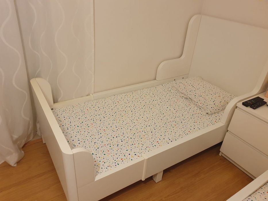 Cama Infantil Extensível [BUSUNGE]+ Colchão+ Mesa Cabeceira