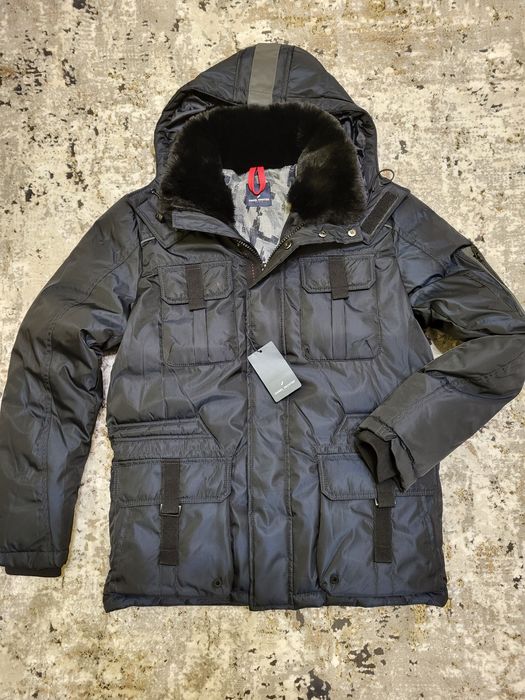 Зимова куртка (нова)