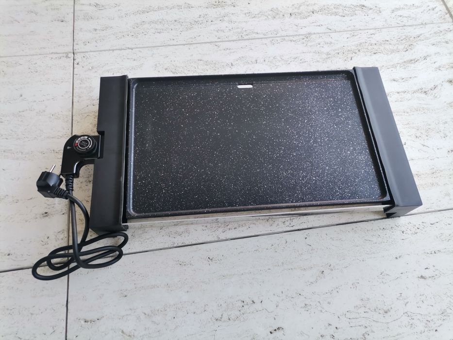 Grill elektryczny stołowy Relaxdays 1500W