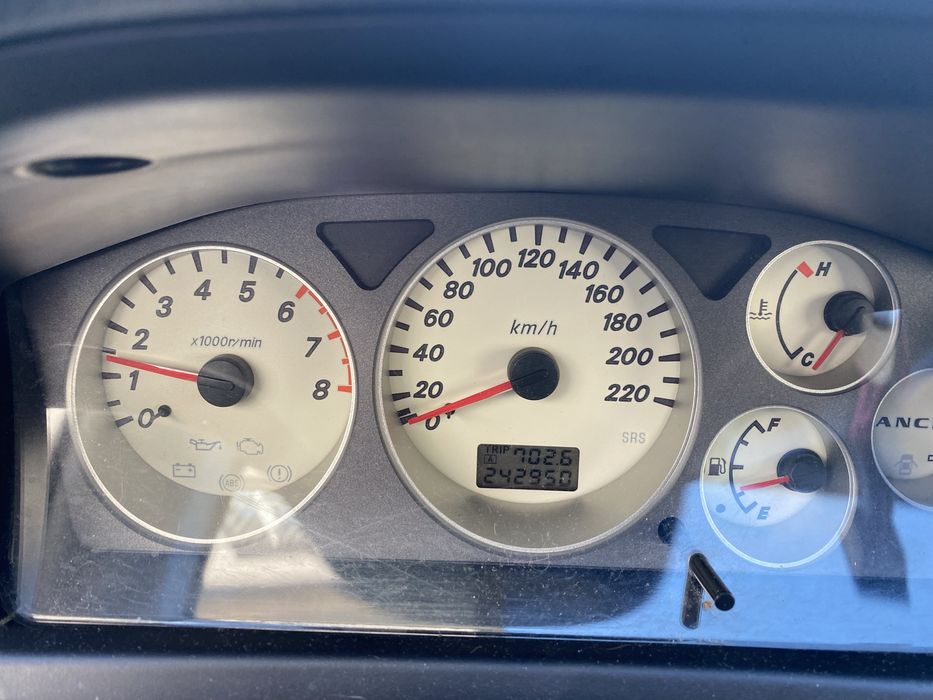 Mitshubishi Lancer tanio