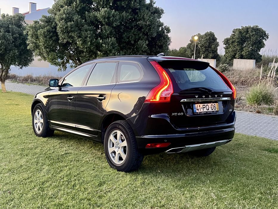 Volvo XC60 D4 2015 Nacional 176.000km
