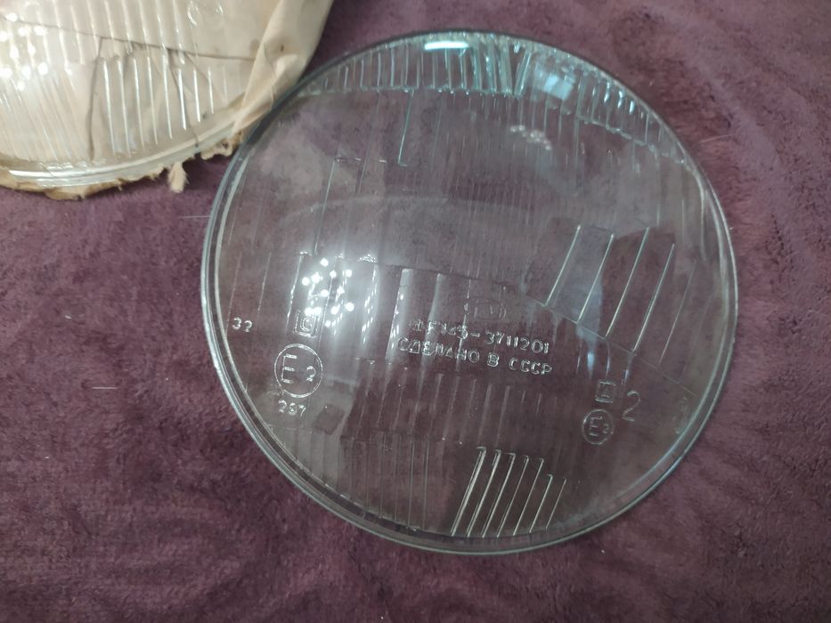 Стекла на фары ФГ - 145 - 3711201