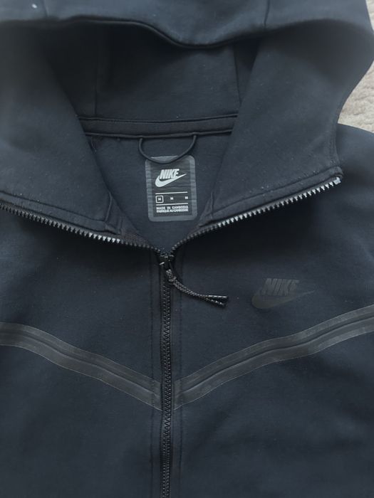 nike tech fleece zip hoodie