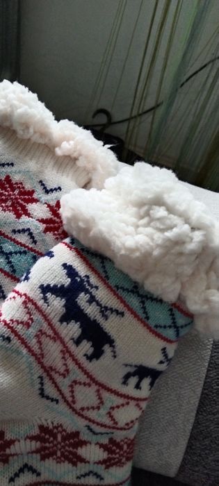 Nowe ciepłe skarpety antypoślizgowe