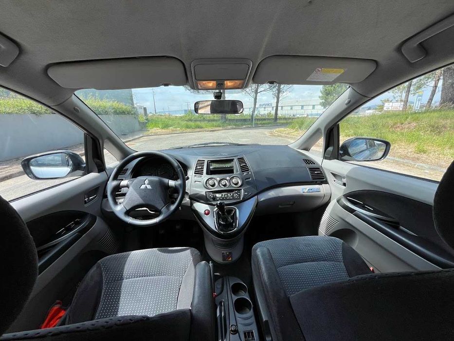 Mitsubishi Grandis 2.0 D-ID 7 lugares