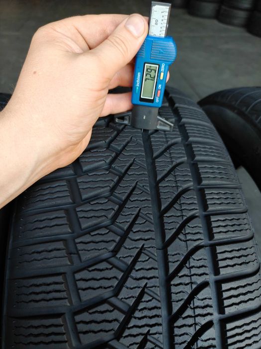 Шини зимові R17 225/55 101V XL Goodride комплект не дорого продам