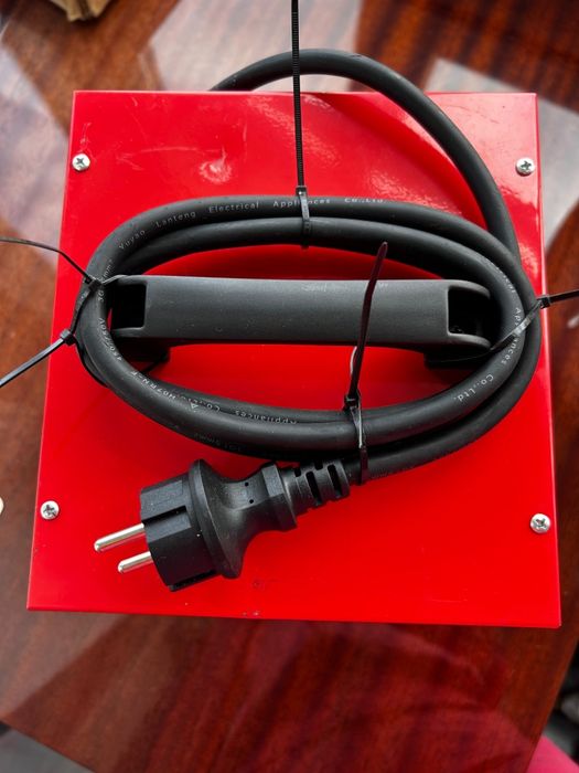 Промисловий тепло вентелятор .Обігрівач .Теплова гармата Emerio 3000W ( привезено з Germany