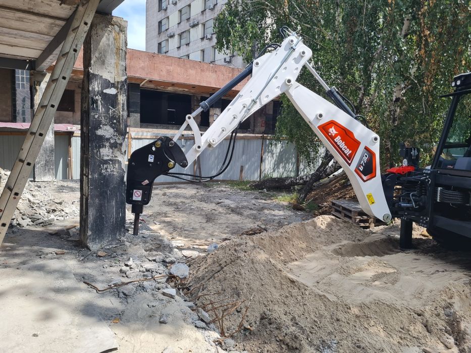 Услуги эксковатора-погрузчика, гидромолот, дорожная фреза .