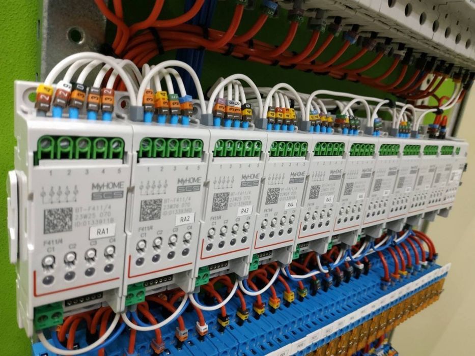 Eletricista Profissional e Certificado – Rápido, Seguro
