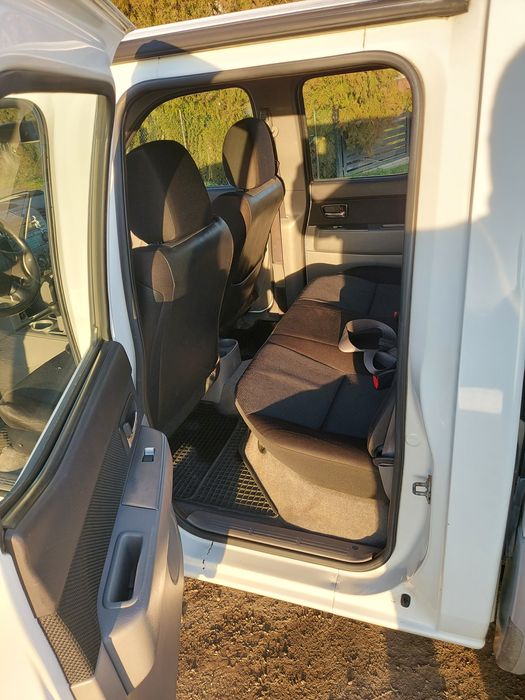 Mazda BT-50 2.5 D 2012 rok klimatyzacja