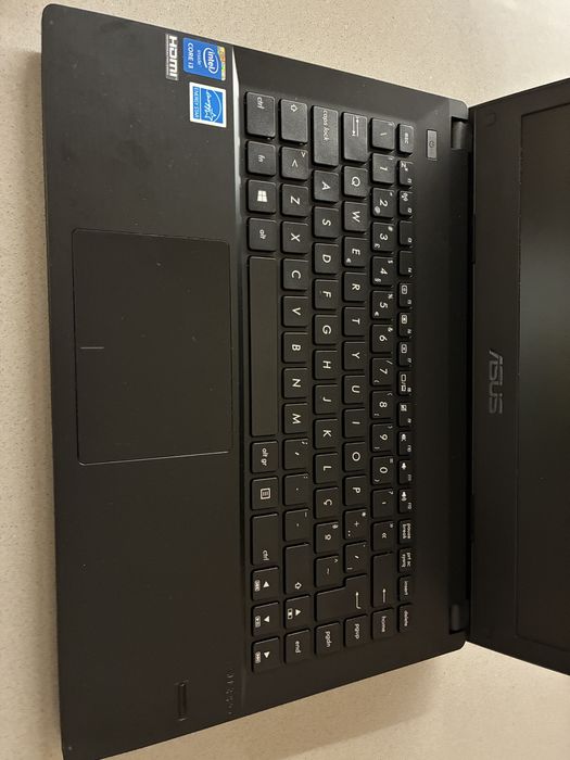 ASUS Portable Notebook P2420LA (Like New)64354218512385121