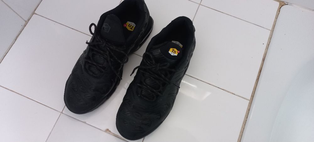 Nike air max plus drift